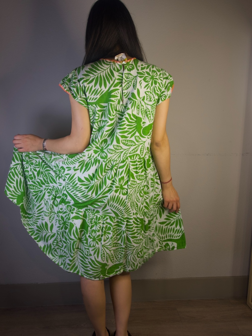 Uncle Frank Green Leaf Print Tiered Dress Size M - Picture 4 of 8